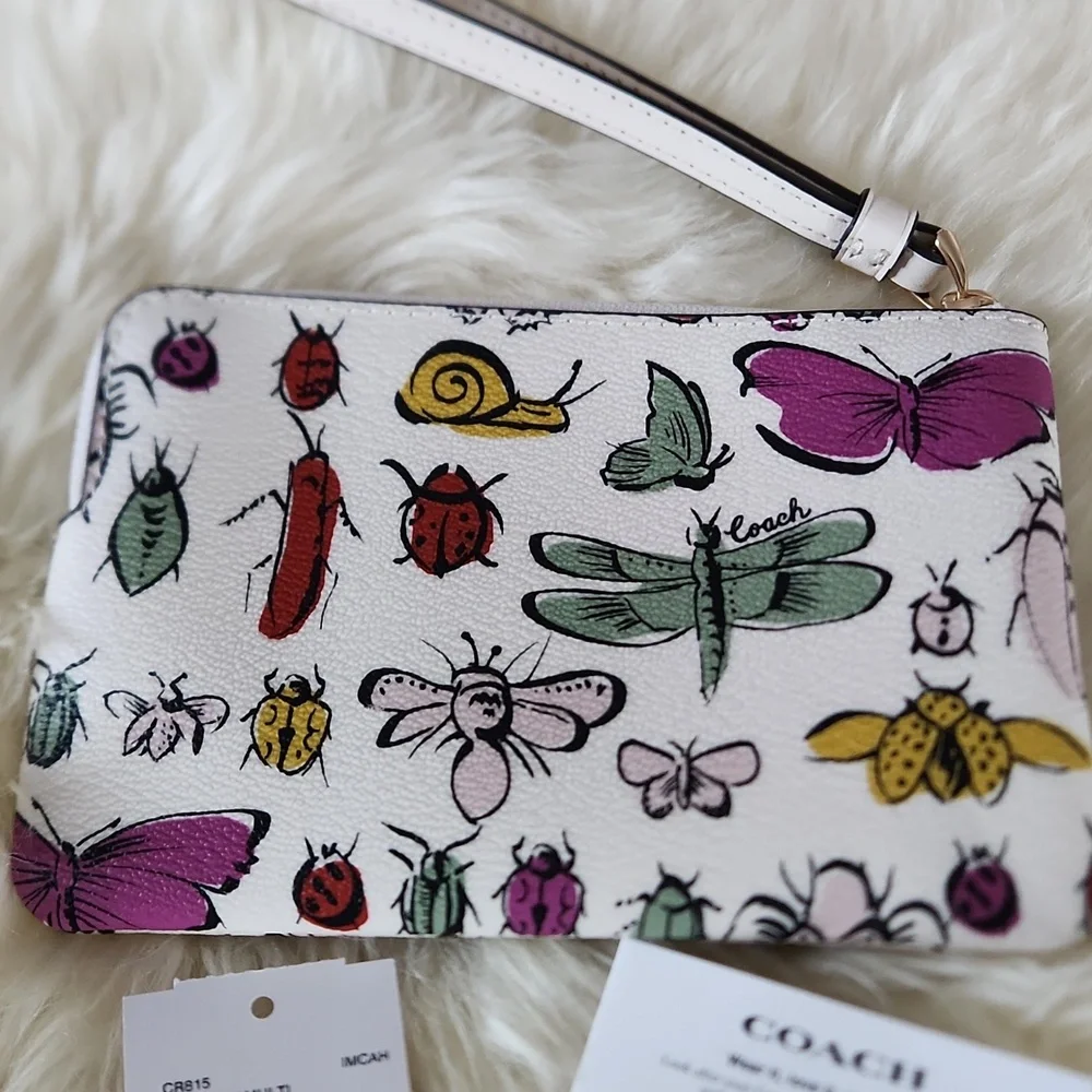 NWT Coach Corner Zip Critter Print Wristlet Wallet 🐞🦋🪲♥️🎁 - Picture 5 of 12